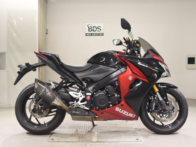 Suzuki GSX-S1000F 2015