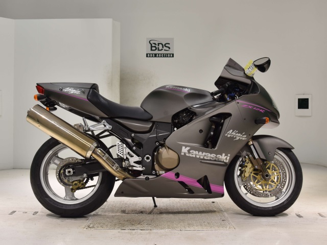 Kawasaki NINJA ZX-12R 2004