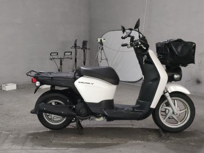 Honda BENLY50 2012