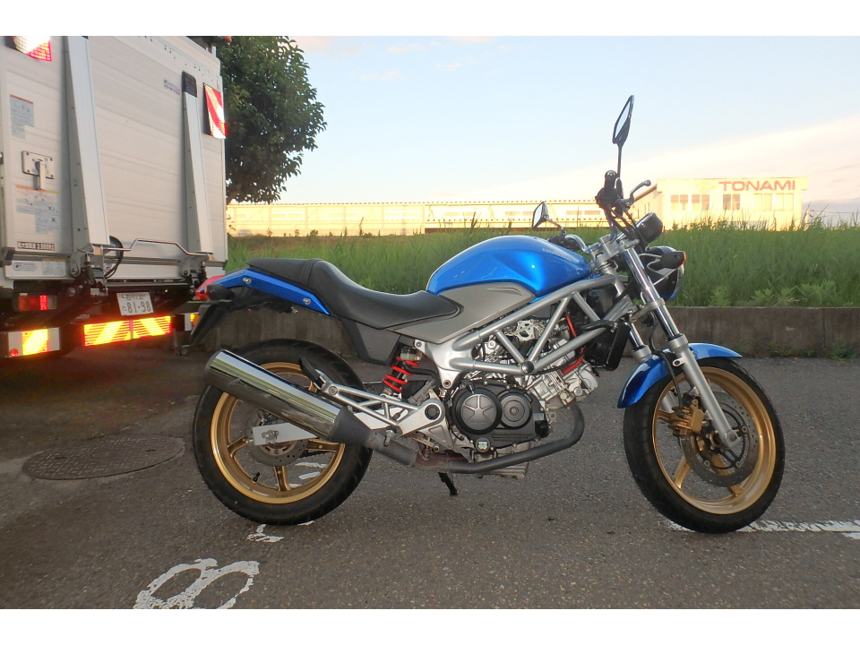 Honda VTR250 2011