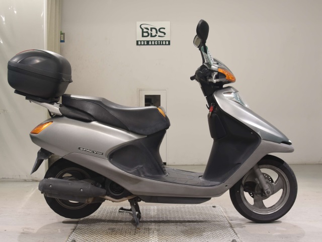 Honda SPACY100 2003