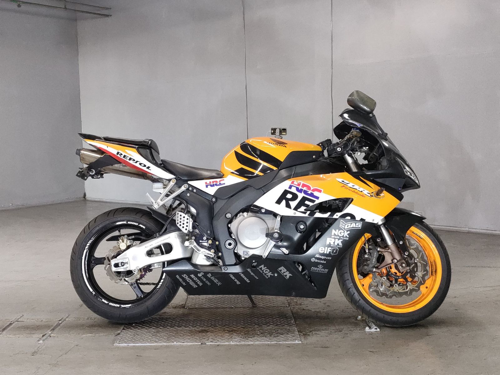 Honda CBR1000RR 2005