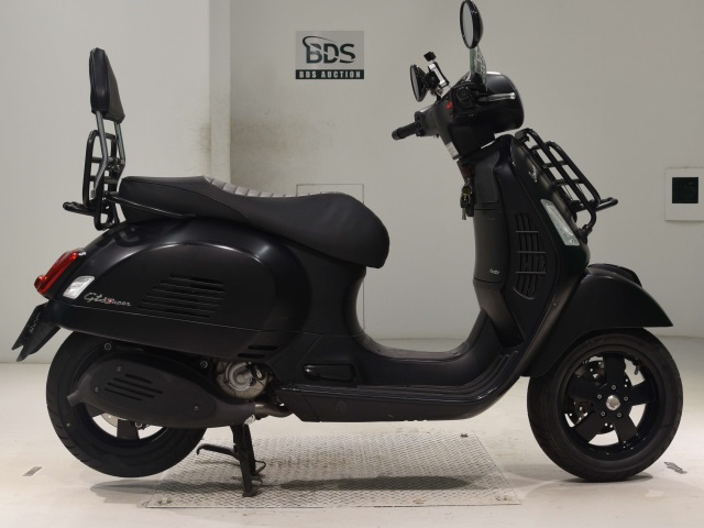 Vespa GTS300 SUPER 2019