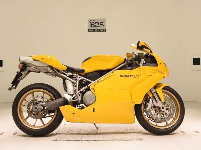 Ducati 749S 2004