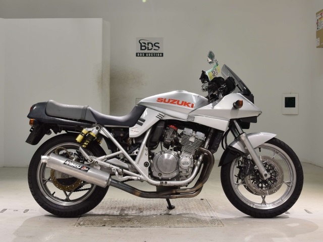 Suzuki GSX250S KATANA