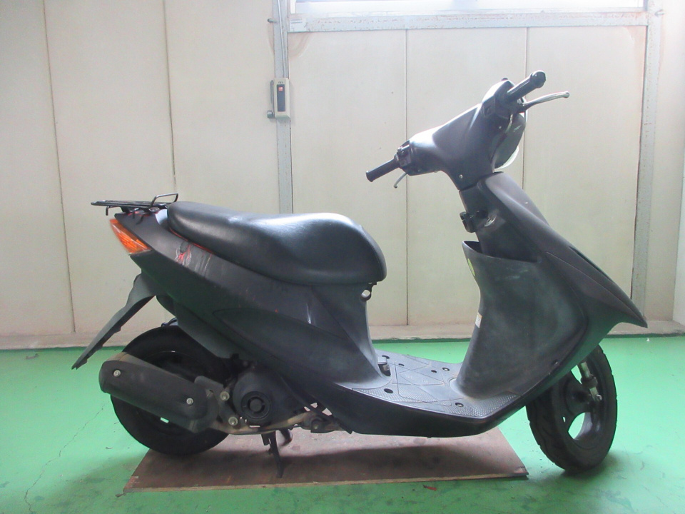 Suzuki ADDRESS V50