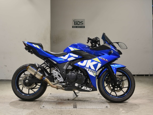 Suzuki GSX250R