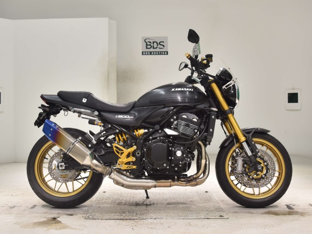 Kawasaki Z900RS SE 2025