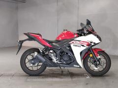 Yamaha YZF-R25 2015