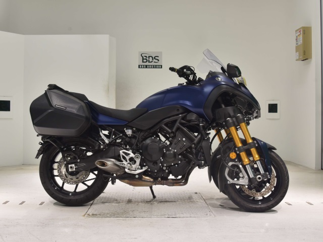Yamaha NIKEN 2019