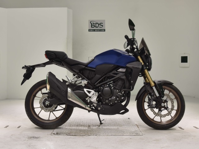 Honda CB250RA 2019