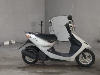 Honda DIO 2002
