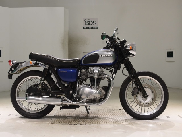 Kawasaki W650 2009