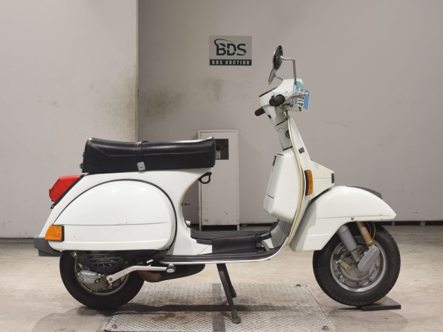 Vespa PX200E