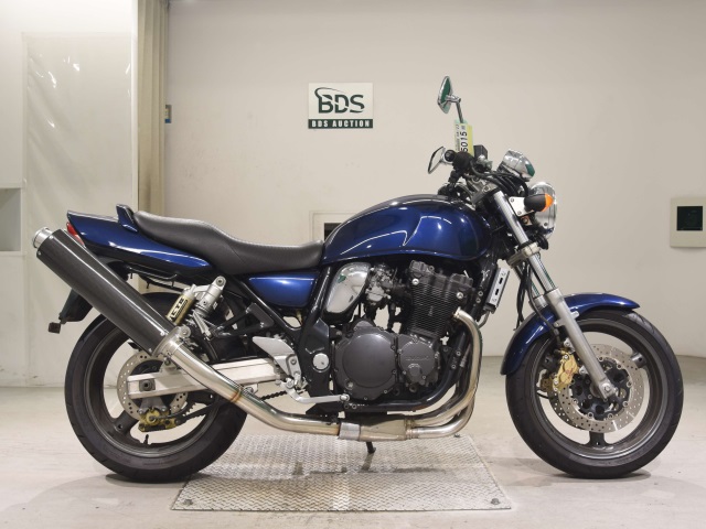 Suzuki GSX400 INAZUMA 2004