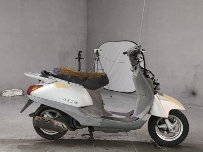 Honda LEAD50 2001