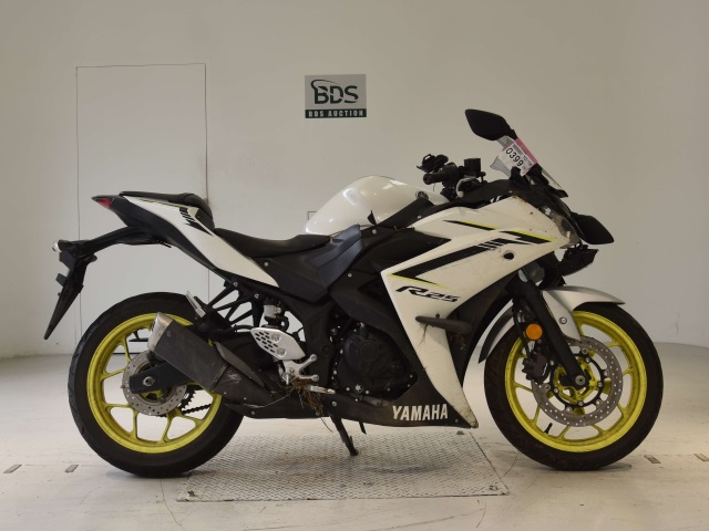 Yamaha YZF-R25 2018