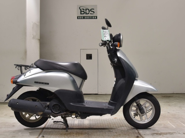 Honda TODAY 2012