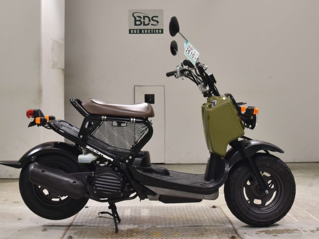 Honda ZOOMER 2011
