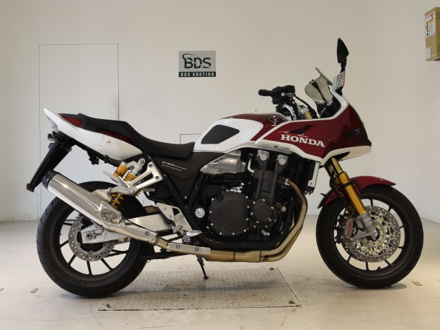 Honda CB1300SF BOLDOR 2025