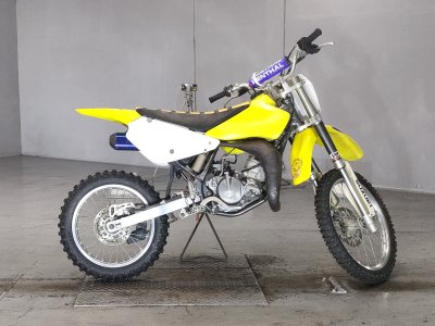 Suzuki RM85L