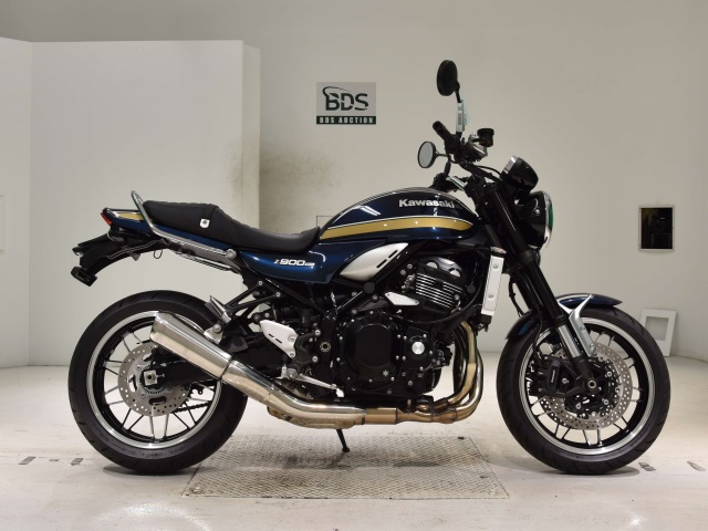 Kawasaki Z900RS 2023