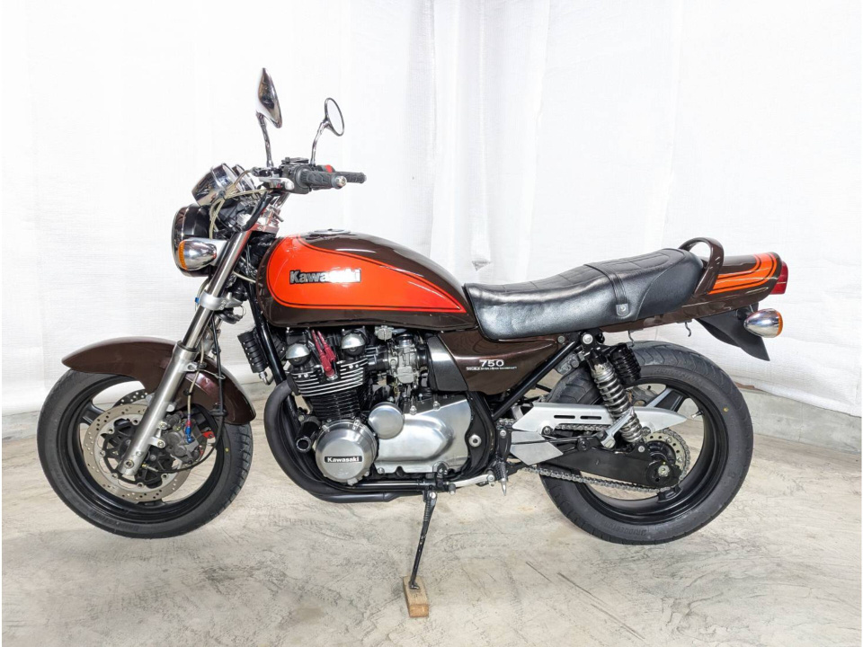 Kawasaki ZEPHYR750 2007