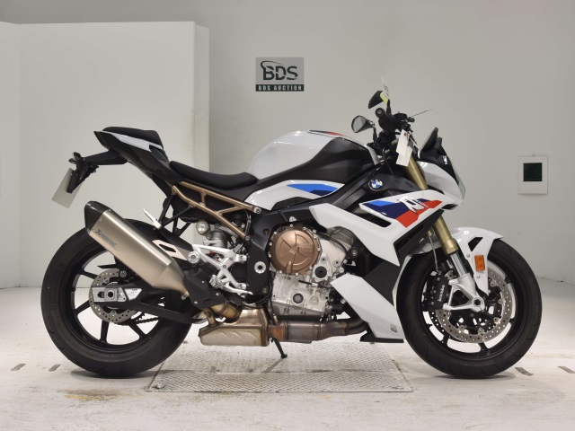BMW S1000RMﾊﾟｯｹｰｼﾞ 2023