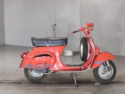 Vespa ET3