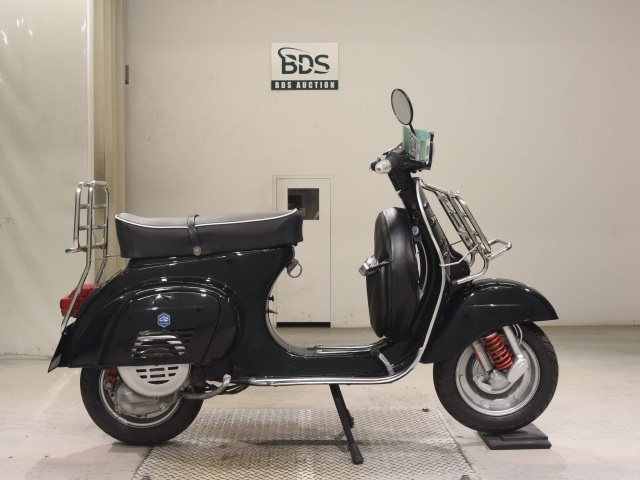 Vespa 100