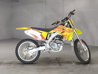 Suzuki RMZ250