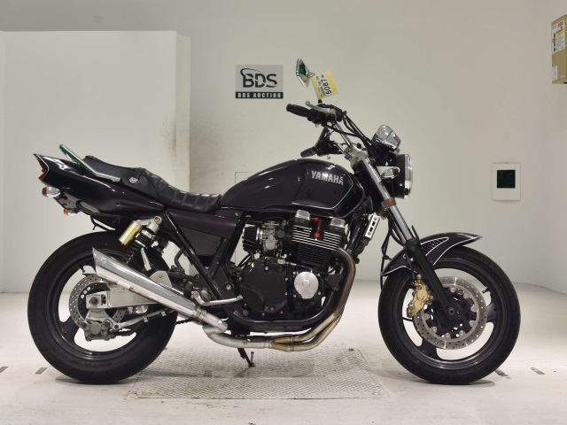 Yamaha XJR400 1999