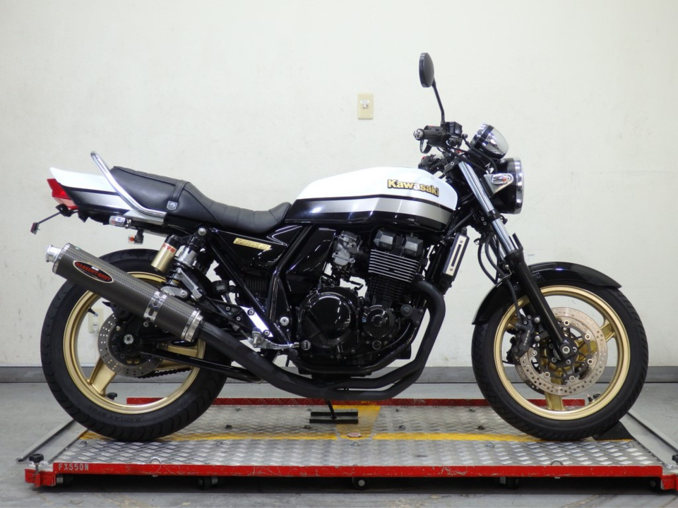 Kawasaki ZRX400 2009