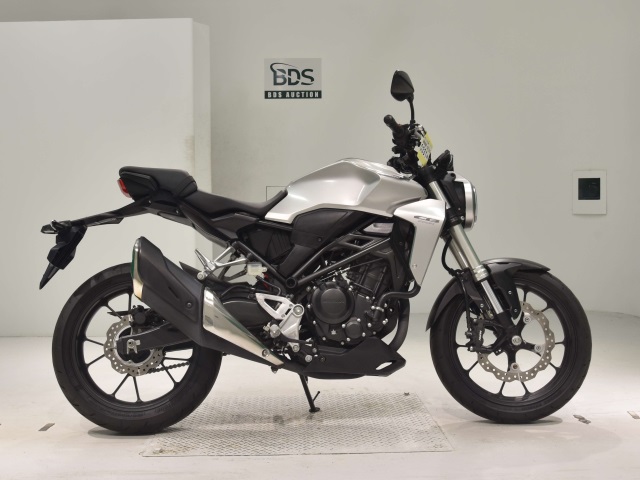 Honda CB250R 2018
