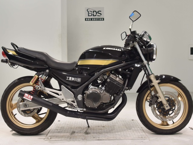 Kawasaki BALIUS ZR250 2005