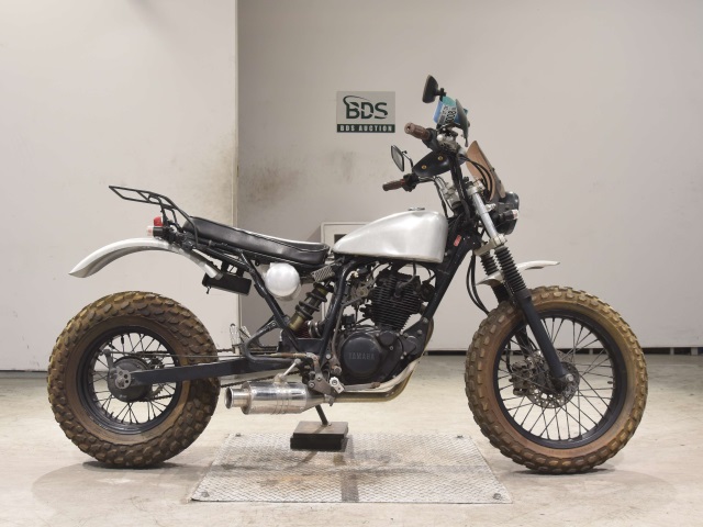 Yamaha TW200E 2000