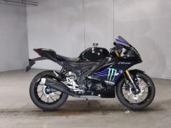 Yamaha YZF-R15 2022