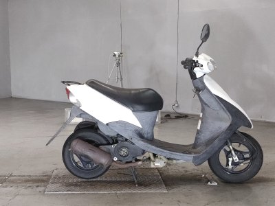 Suzuki LETS2