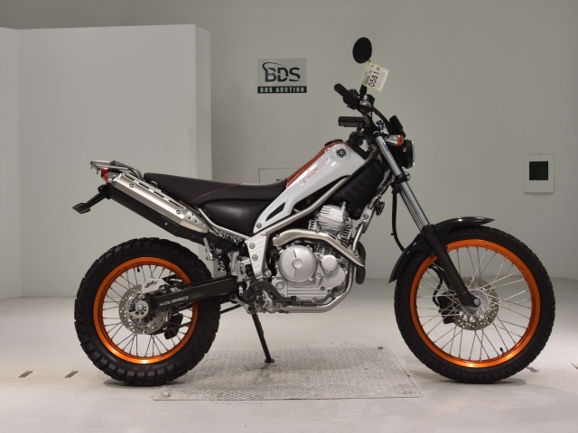 Yamaha TRICKER 2014