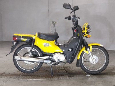 Honda CC110 CROSSCUB 2016