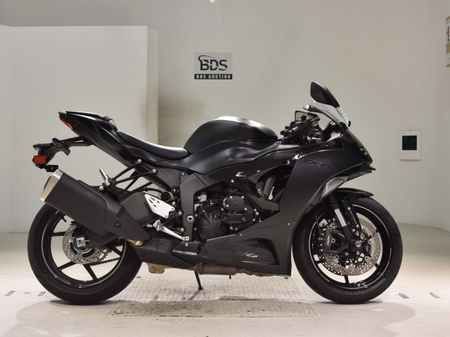 Kawasaki ZX-6R 2024