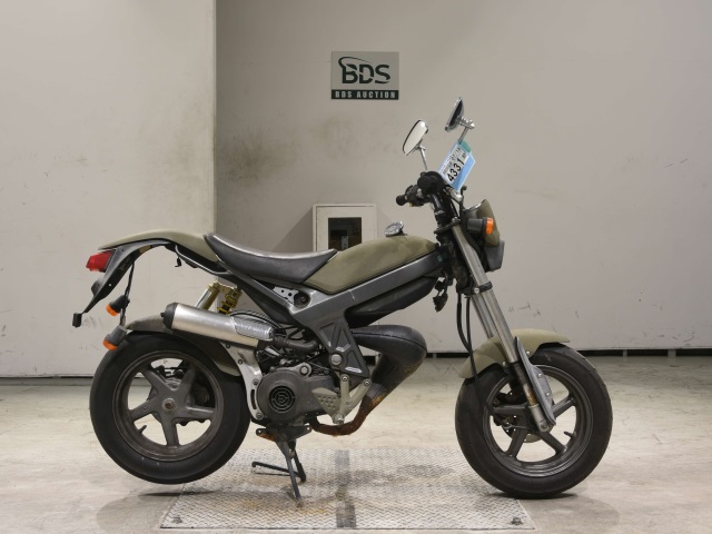 Suzuki TR50S