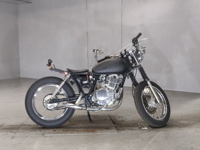 Suzuki ST250E