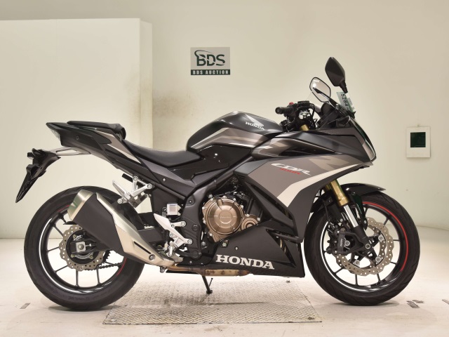 Honda CBR400R 2024