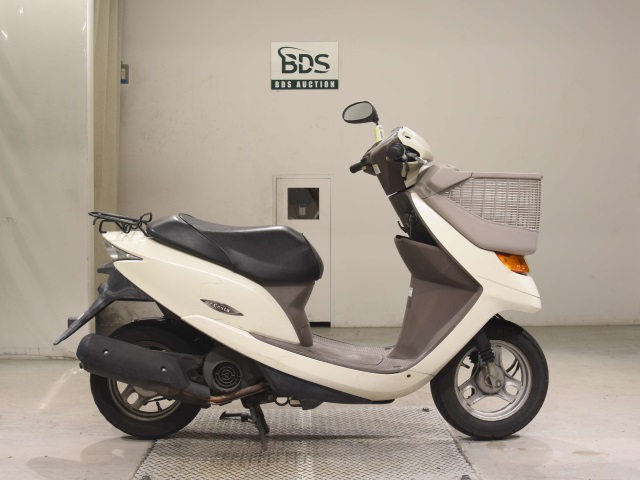 Honda DIO CESTA 2004