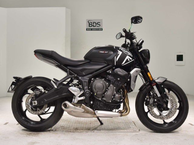 Triumph TRIDENT660 2023