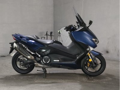 Yamaha T-MAX530DX