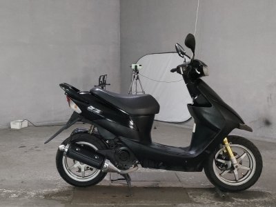 Suzuki SEPIA ZZ