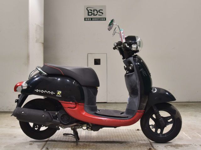 Honda GIORNO 2012