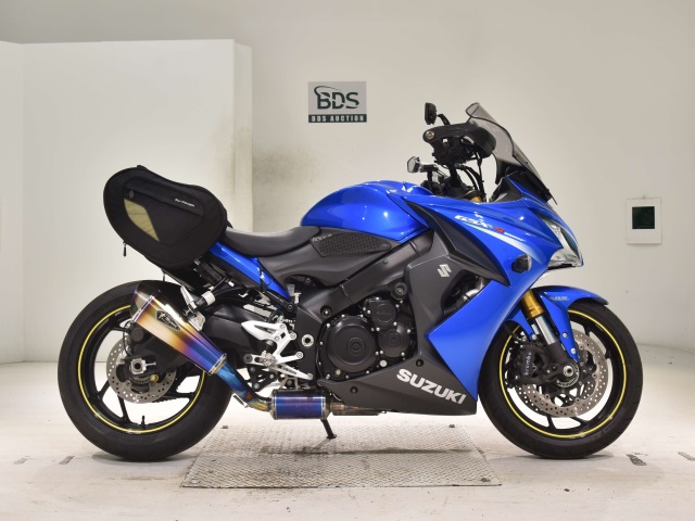 Suzuki GSX-S1000F 2016